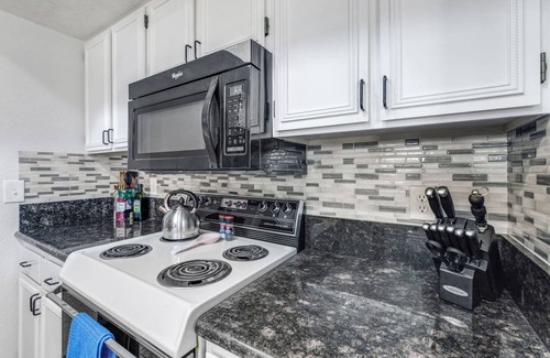 Lake Havasu City House | Serene Stay | War Eagle | Pool | Games | FamilyFun