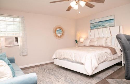 Jacksonville Apartment | Serene Studio Retreat