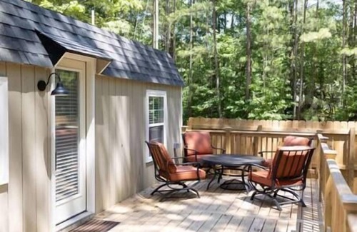 Sanford House | Serene Tiny Home Oasis: Sauna & Cold Plunge