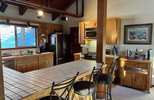 Truckee House | Serene Vistas at Northstar