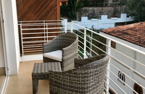 Amapas Condo | Serenita is a thoroughly modern space with an ocean view in an awesome location.