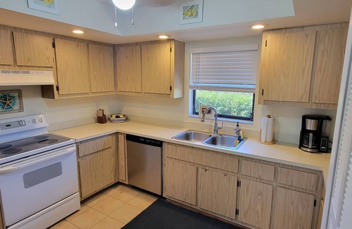 Alden Pines House | Serenity abounds. Astounding sunsets, beautiful waters & perfect weather.