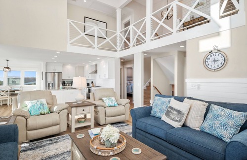 Caswell Beach House | Serenity by the Sea: Nostalgic Oceanfront Home with Room for the Whole Family