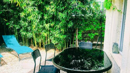 Saint-Laurent-du-Var Apartment | Serenity - Garden Calm & Air Conditioning Downtown