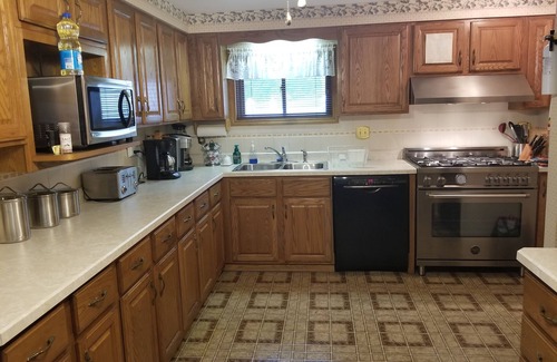 Lake George House | Serenity - Lake Front Home On Glen Lake Near Lake George