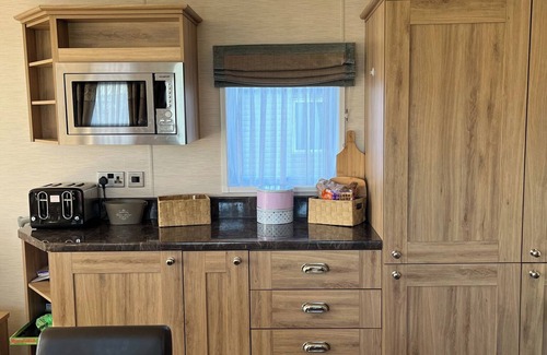 Winestead Cabin | Serenity Lodge Retreat in Withernsea