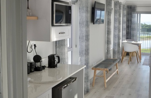 Wilderness Apartment | Serenity Ocean Lodge