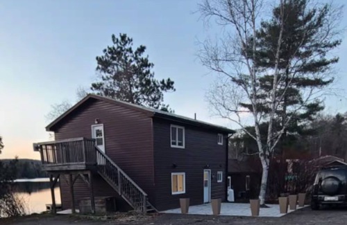 Minden House | Serenity on 12 mile Lake in beautiful cottage country.