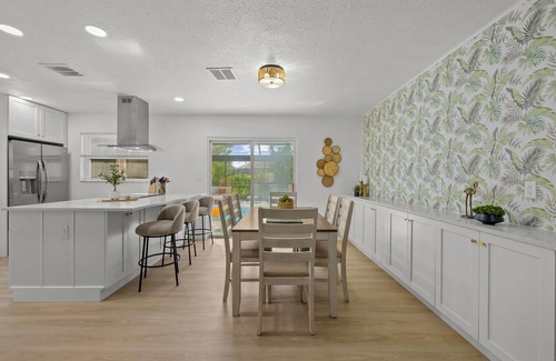 Seminole House | Serenity on Lark St. - 4BD/2BA Pool Home