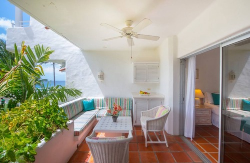 Porters Apartment | Serenity on the Beach - Glitter Bay Estate 202