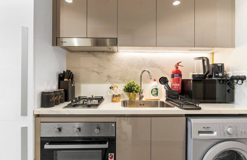 Nad Al Sheba Apartment | Serenity Royale Escape