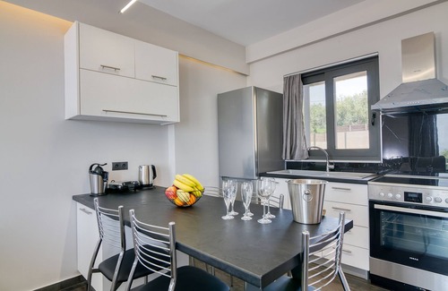 Zakharo House | Serenity Suites Sea View 4, Kaiafa Lake Zacharo, Greece