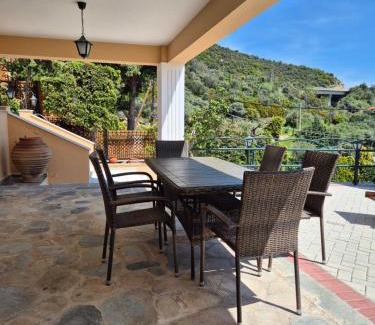 Nea Iraklitsa House | Serenity Villa