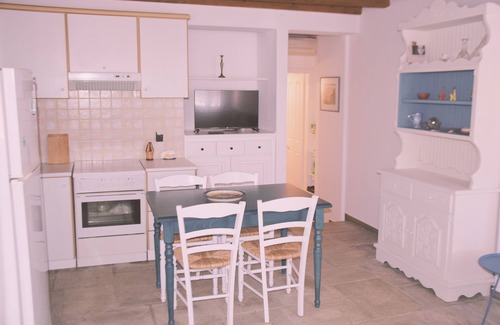 Livadi Apartment | SERIFOS SUMMER APARTMENT