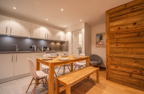 Monetier-les-Bains Apartment | Serre Chevalier Monêtier les Bains T3 Jardin Appartement Les Mélèzes