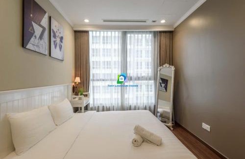 Hang Xanh Apartment | service luxury Apartment in Vinhomes Landmark zone