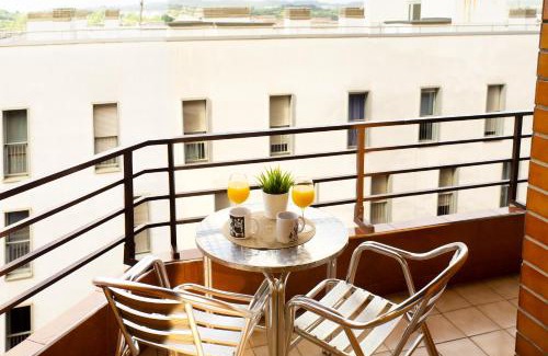 Sestao Apartment | Sestao, Vivienda Turística Renovada con Terraza y WIFI