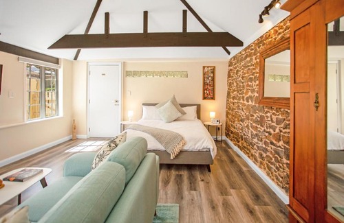 McLaren Vale Bed & Breakfast | Settlers Cottage
