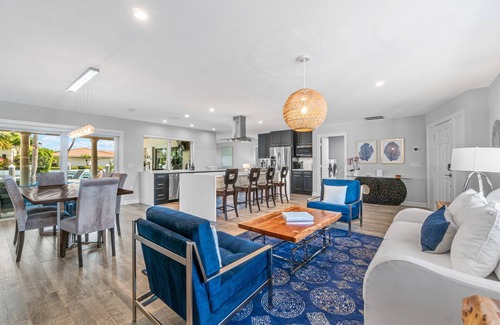 Singer Island Villa | Seven Palms Waterfront - Private Dock, Heated Pool & Cabana - Walk to Beach!