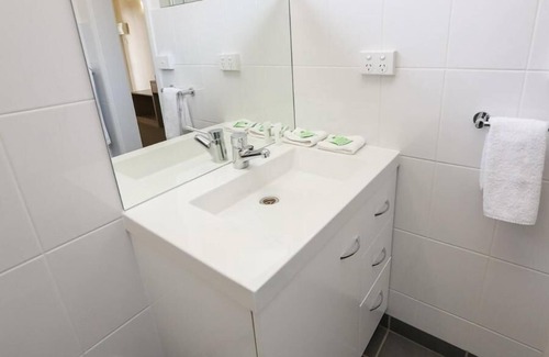 Mildura Hotel | Seven Pines Motor Inn