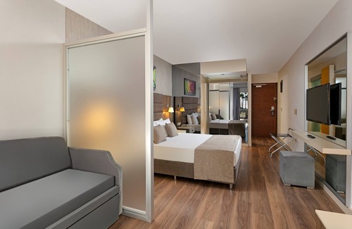 Titreyengol Hotel | Seven Seas Hotel Blue