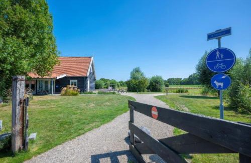 Wemeldinge House | Sfeervol en gezellige Zeeuwse Cottage 5 personen