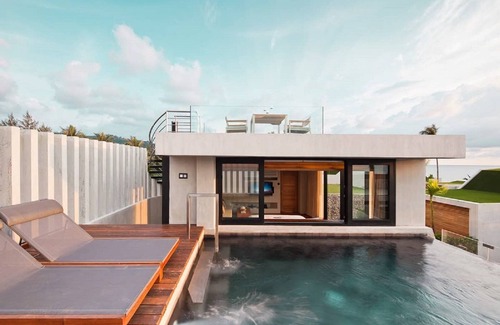 Khuekkhak Apartment | (SHA+)Casa Pool Suite Khao Lak