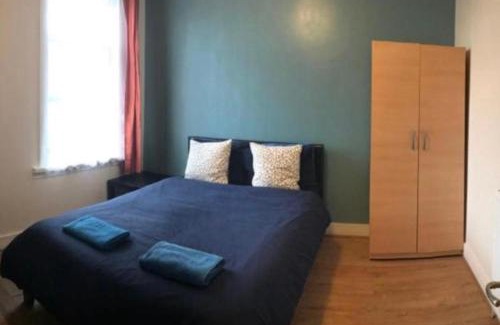 East Ham North House | Shakespeare inn