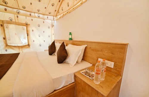 Kanoi Other | Shama Desert Camp