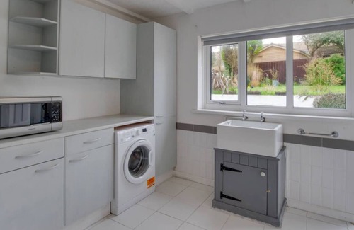 Llangennith House | Shambles in the beautiful Swansea