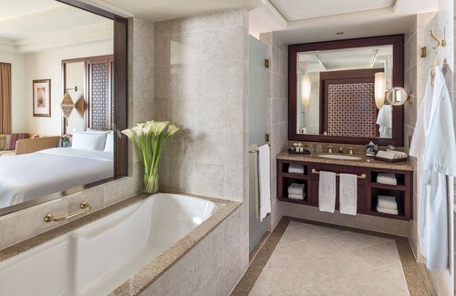 Barr Al Jissah Resort | Shangri-La Al Husn, Muscat - Adults Only resort