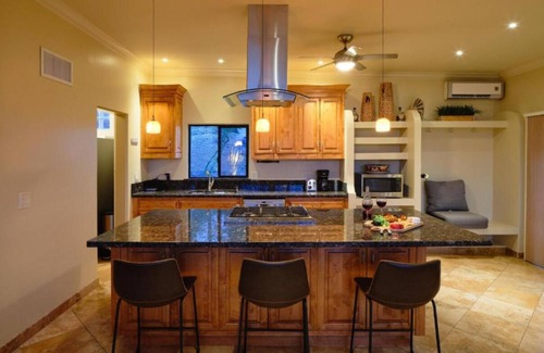 Carefree House | Shangri-La Desert Paradise, Golf, Towering Saguaros, Peace, Privacy & Comfort