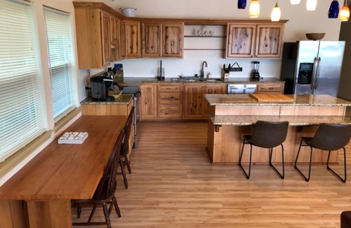 Fort Towson House | SHANGRI-LAKE VACATION HOME@ Raymond Gary State Park Lake