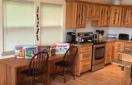 Fort Towson House | SHANGRI-LAKE VACATION HOME@ Raymond Gary State Park Lake