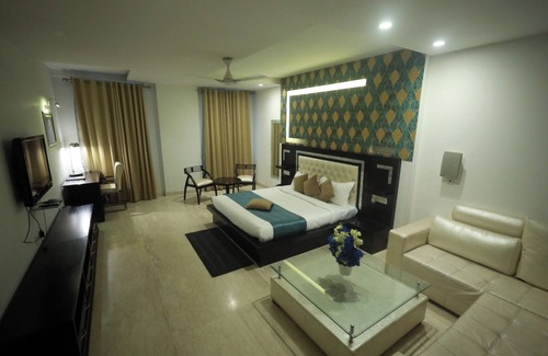 Vrindavan Hotel | Shanti Seva Dham