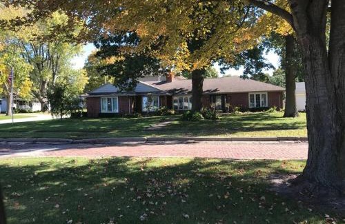 Bushnell House | ShariPeacefulPlace
