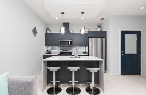 Mission House | Sharyland Townhome