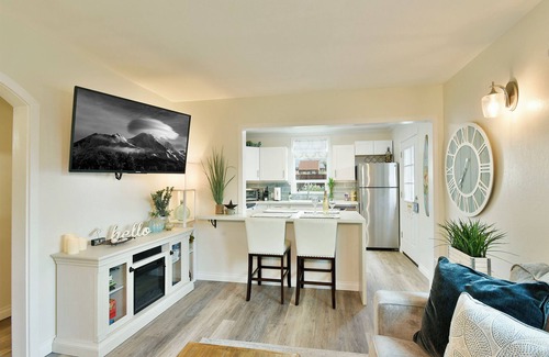 Mount Shasta Condo | Shasta Harmony, Perfect mountain views & Hot Tub.