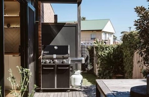 Currarong House | She-Oak Dwellers Summ
