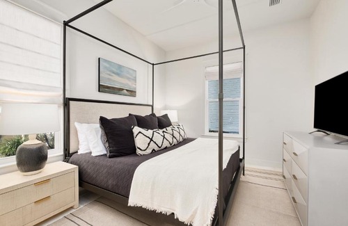 Seacrest House | Shellstone Cottage - Beach Front Seacrest Home with Private Pool and 5 Bedrooms home