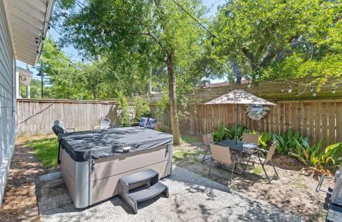 Mount Pleasant House | Shem Creek House- 5 Mins to Downtown & Beach