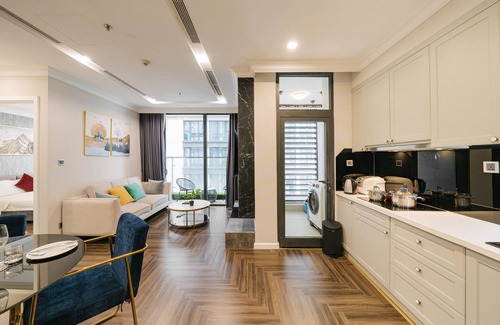Ngoc Khanh Apartment | Shendo Vinhomes Metropolis