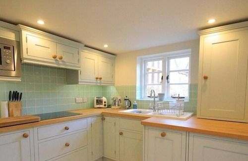 Stanton Cottage | SHEPHERDS HAY, pet friendly, character holiday cottage in Stanton