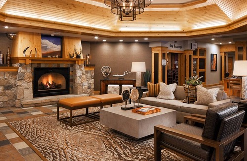 Avon Hotel | Sheraton 2-bedroom, 2 Bath, 2 living rooms with WiFi, AC in Avon Vail Valley