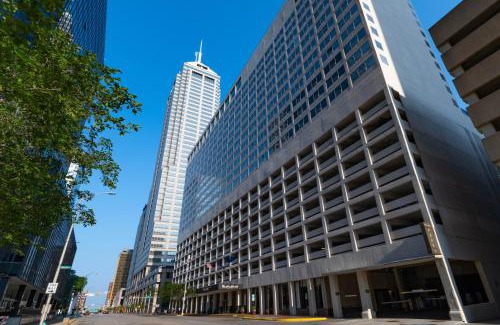 Mile Square Hotel | Sheraton Indianapolis City Centre Hotel