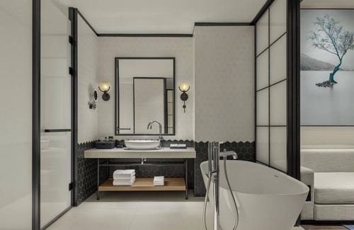 Kunshan Hotel | Sheraton Kunshan Dianshan Lake