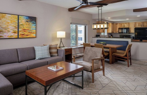 Avon Hotel | Sheraton Lakeside Terrace Villas at Mountain Vista, Avon, Vail Valley