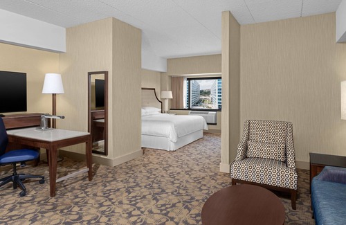 Weehawken Hotel | Sheraton Lincoln Harbor Hotel