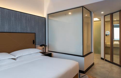 Al Barsha 1 Hotel | Sheraton Mall of the Emirates Hotel, Dubai