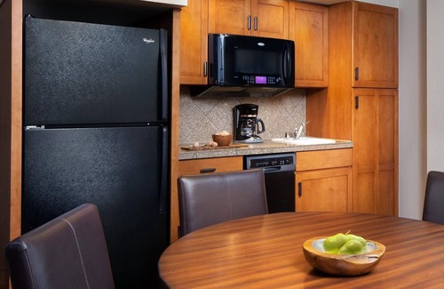 Avon Condo | Sheraton Mountain Vista | 2BR Lockoff Villa